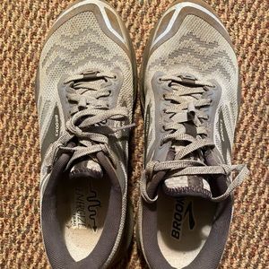 Brooks Caldera 4. GUC